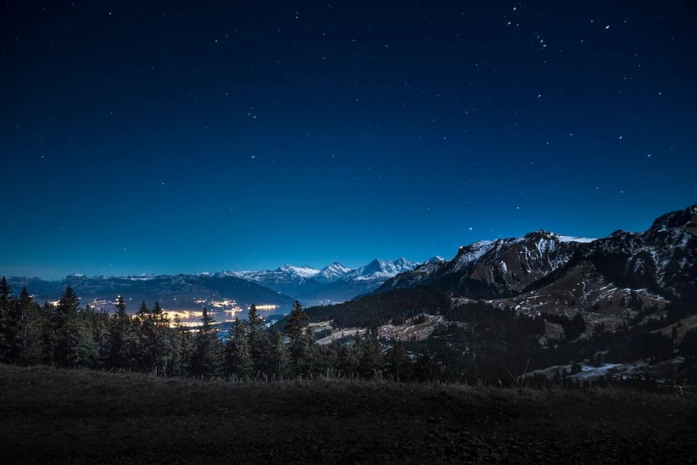 Suggerimento per il disegno del cielo notturno Evitare il cielo notturno nero puro